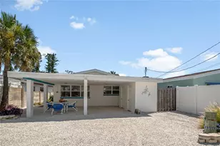 13440 1st St E, Madeira Beach, FL 33708 - Photo 5