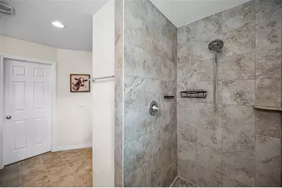 1737 Sommarie Way, Tarpon Springs, FL 34689 - Photo 27