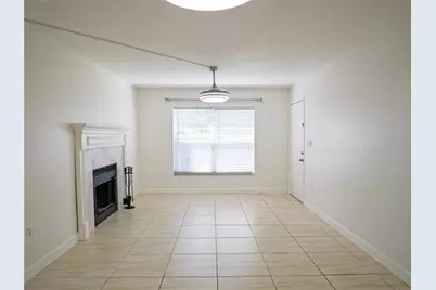 3455 Countryside Boulevard #11, Clearwater, FL 33761 - Photo 9