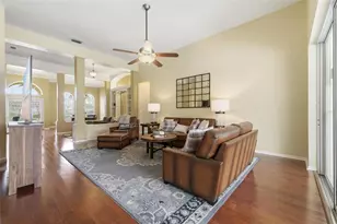 11902 Wandsworth Dr, Tampa, FL 33626 - Photo 9