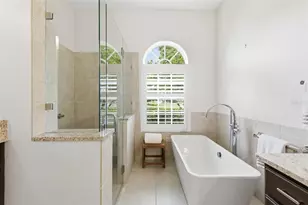 11902 Wandsworth Dr, Tampa, FL 33626 - Photo 19