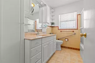 2087 Druid Road E, Clearwater, FL 33764 - Photo 17