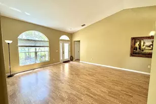 5634 Whitebark Dr, Wesley Chapel, FL 33543 - Photo 7