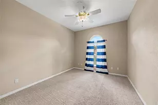 2305 Valrico Forest Dr, Valrico, FL 33594 - Photo 19
