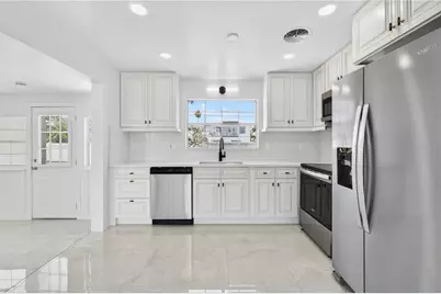 260 42nd Avenue, Saint Pete Beach, FL 33706 - Photo 11