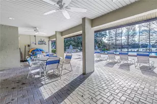 2572 Laurelwood Dr, Clearwater, FL 33763 - Photo 31