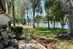 2572 Laurelwood Dr, Clearwater, FL 33763 - Photo 19