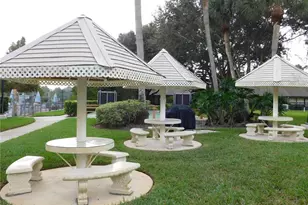 2572 Laurelwood Dr, Clearwater, FL 33763 - Photo 29