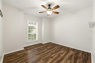 12327 Glenfield Ave, Tampa, FL 33626 - Photo 17