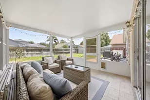 12327 Glenfield Ave, Tampa, FL 33626 - Photo 31