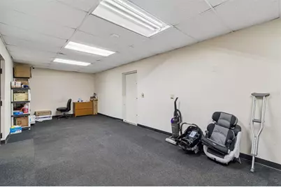 4901 E Busch Boulevard, Tampa, FL 33617 - Photo 13