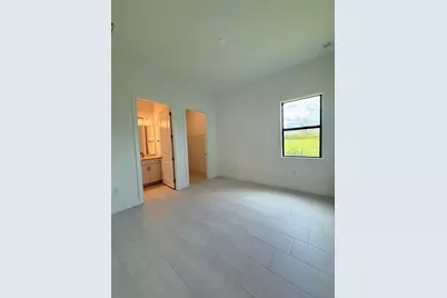 5031 Golden Shore Court, Lakewood Ranch, FL 34211 - Photo 39