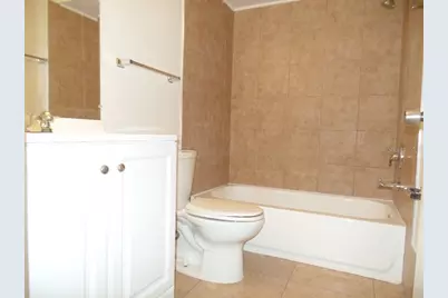 1240 70th Street N #7, Saint Petersburg, FL 33710 - Photo 9