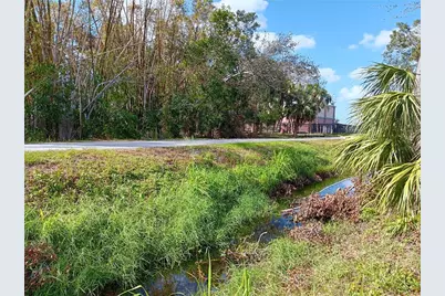 1240 70th Street N #7, Saint Petersburg, FL 33710 - Photo 13