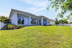 638 Manns Harbor Dr, Apollo Beach, FL 33572 - Photo 77