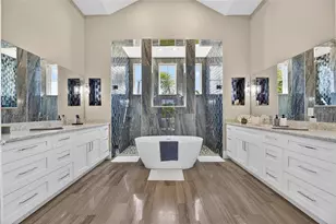 638 Manns Harbor Dr, Apollo Beach, FL 33572 - Photo 5