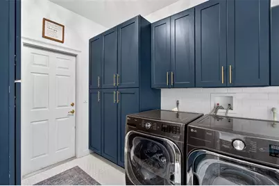 1298 Seville Lane NE, Saint Petersburg, FL 33704 - Photo 23