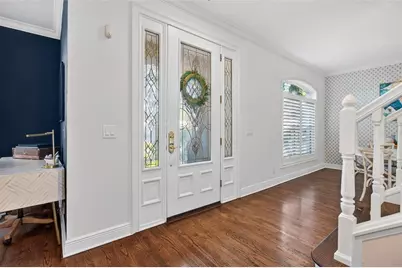 1298 Seville Lane NE, Saint Petersburg, FL 33704 - Photo 3