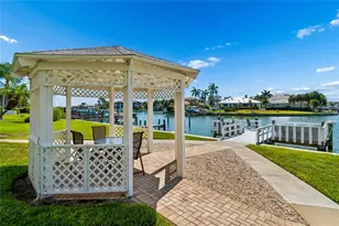 719 Pinellas Bayway S, Saint Petersburg, FL 33715 - Photo 53