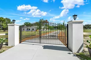 2515 Ragins Ln, Plant City, FL 33567 - Photo 5