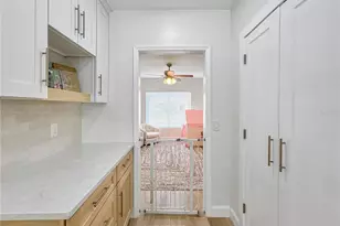 5853 Leeland St S, Saint Petersburg, FL 33715 - Photo 9