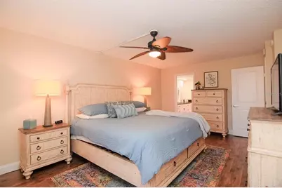 225 Country Club Drive #1404, Largo, FL 33771 - Photo 7