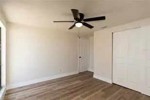 9501 Camden Hill Ct, Tampa, FL 33615 - Photo 13