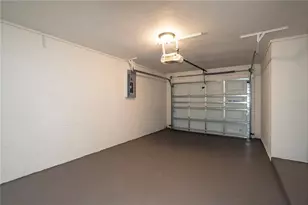 9501 Camden Hill Ct, Tampa, FL 33615 - Photo 17