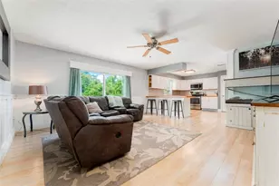 10817 Providence Oaks Dr, Riverview, FL 33578 - Photo 3