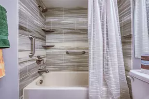 2478 Bentley Dr, Palm Harbor, FL 34684 - Photo 23
