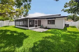 6345 Woodland Blvd N, Pinellas Park, FL 33781 - Photo 17