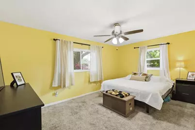 6031 71st Avenue N, Pinellas Park, FL 33781 - Photo 13