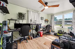 2710 Woodlawn Dr, Winter Haven, FL 33881 - Photo 7