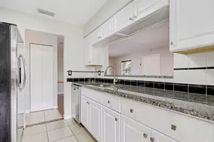 6319 S Church Ave, Tampa, FL 33616 - Photo 9