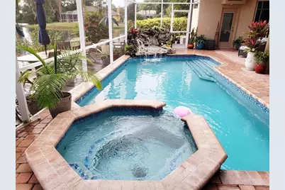 5125 Magnolia Pond Drive, Sarasota, FL 34233 - Photo 9