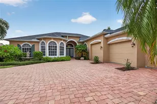 5125 Magnolia Pond Dr, Sarasota, FL 34233 - Photo 7