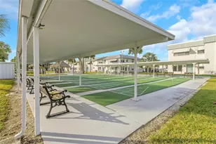 5357 81st St N, Saint Petersburg, FL 33709 - Photo 15