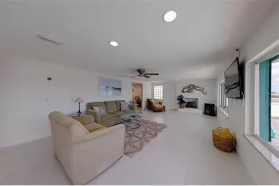 326 176th Avenue Circle, Redington Shores, FL 33708 - Photo 19