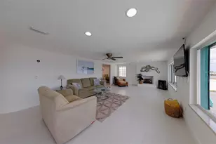 326 176th Ave Cir, Redington Shores, FL 33708 - Photo 19