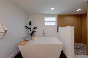 326 176th Ave Cir, Redington Shores, FL 33708 - Photo 29