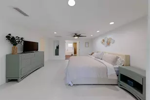 326 176th Ave Cir, Redington Shores, FL 33708 - Photo 23