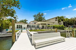 1907 Arrowhead Dr NE, Saint Petersburg, FL 33703 - Photo 35