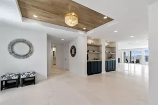 1907 Arrowhead Dr NE, Saint Petersburg, FL 33703 - Photo 9