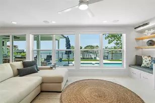 1907 Arrowhead Dr NE, Saint Petersburg, FL 33703 - Photo 19