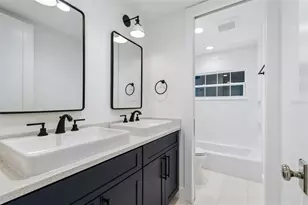 1907 Arrowhead Dr NE, Saint Petersburg, FL 33703 - Photo 53