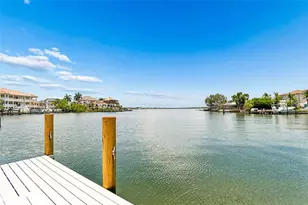 1907 Arrowhead Dr NE, Saint Petersburg, FL 33703 - Photo 37