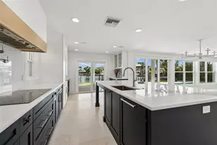 1907 Arrowhead Dr NE, Saint Petersburg, FL 33703 - Photo 21