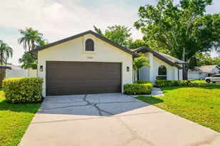 1043 Ridge View Ln, Palm Harbor, FL 34683 - Photo 53