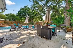 2220 Lauren Dr, Largo, FL 33774 - Photo 59