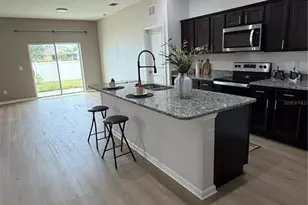 1261 Anchor Bend Dr, Ruskin, FL 33570 - Photo 3